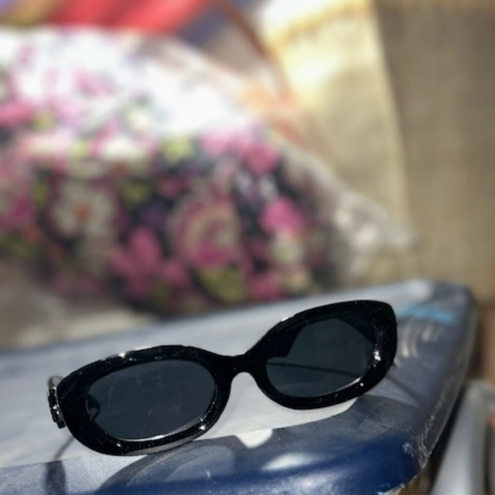Retro Small Oval Sunglasses